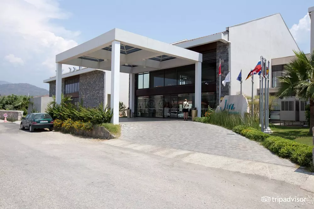 ورودی هتل جیوا بیچ فتحیه